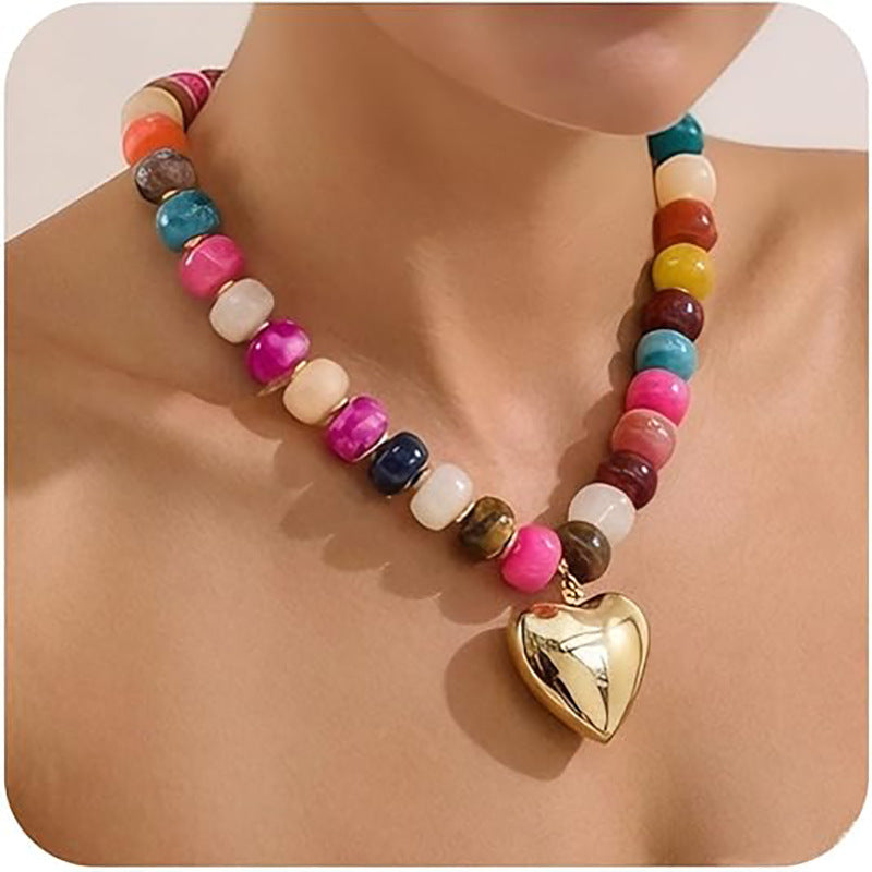 Collar Corazón Llamativo – Beads en Resina
