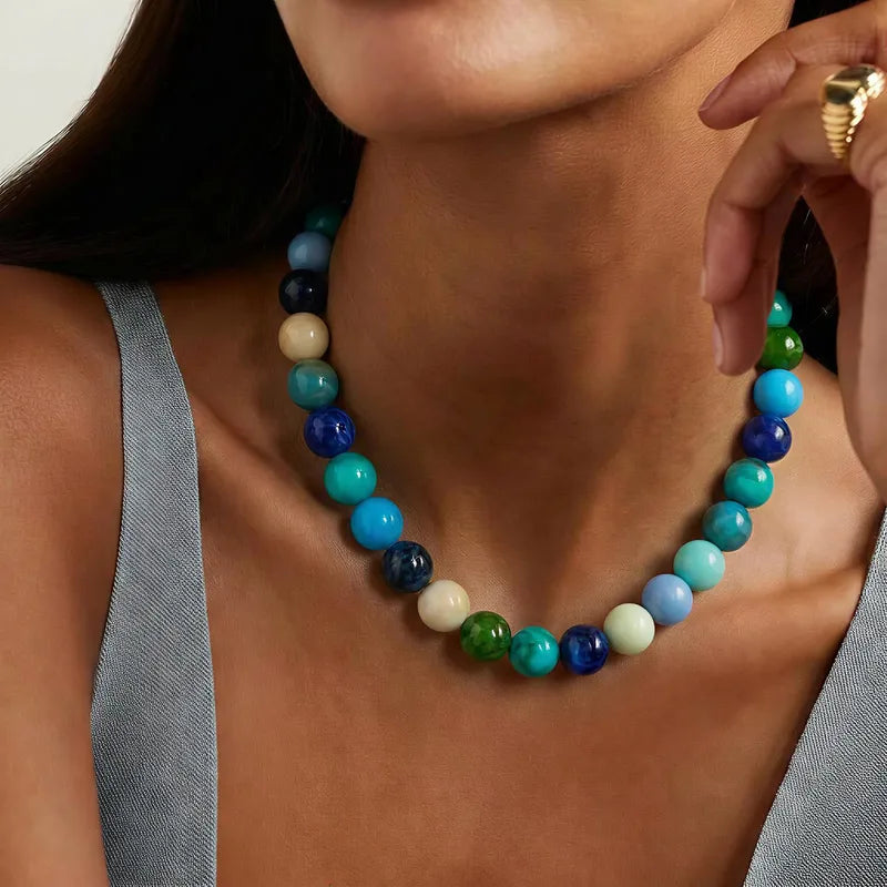 Collar Redondo de Resina